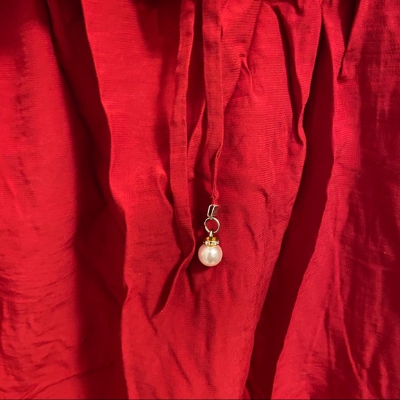 Red Cotton Top - Picture 4 of 5